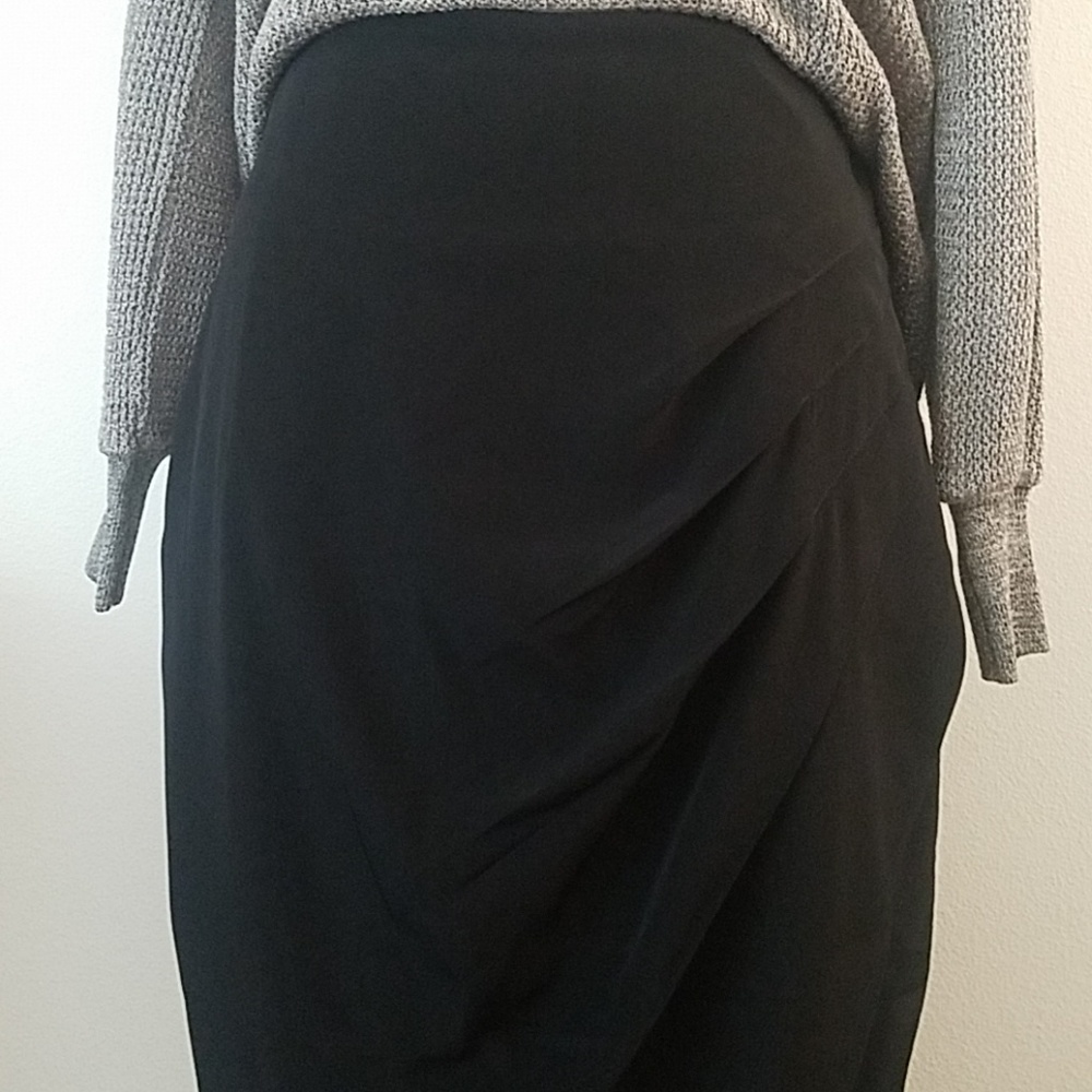 Stella & Jamie Skirt Size Small